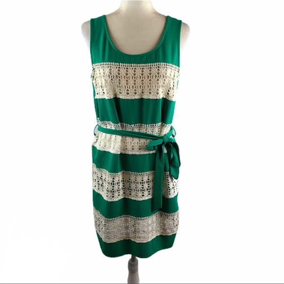 C. Luce Dresses & Skirts - C. Luce Green Crochet Lace Panel Belted Dress